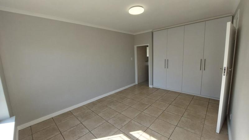 To Let 3 Bedroom Property for Rent in Schoongezicht Western Cape